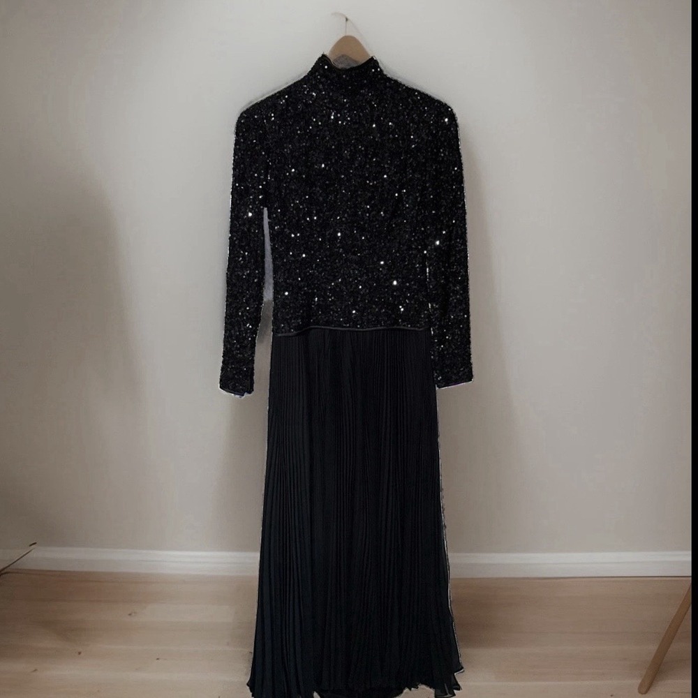 Bob Mackie Vintage 1990s Black Long Sleeve Beaded Sequin Long Dress Gown Size 6